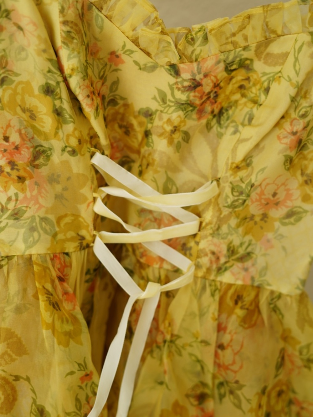 Selkie Yellow Floral Puff-Sleeve Maxi Dress - Picture 4 of 6